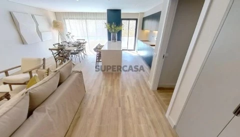 THE SHIPYARD - Apartamento T2, piscina comum na cobertura, excelentes acabamentos, Faro, Algarve