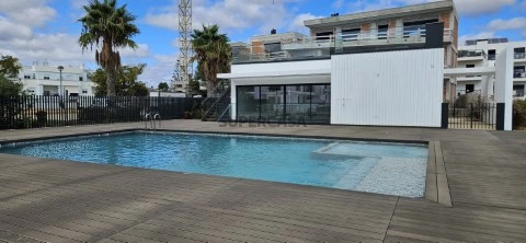 Apartamento T2 com piscina em Cabanas de Tavira, Piscina