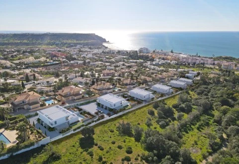 Lote Urbano, Moradia T3, vista mar, Luz, Algarve