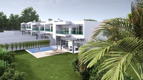 Lote urbano a 10 minutos da praia da Luz, Lagos, Algarve