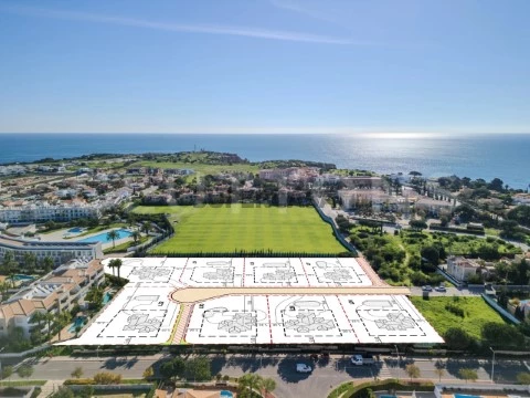 Lotes para moradias T3 em Lagos, Algarve.