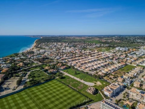Terrains pour des villas de 3 chambres à Lagos, Algarve.