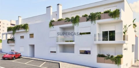 Edifício composto por apartamentos tipologia T1, T2, T2 Duplex e T4 Duplex em Tavira