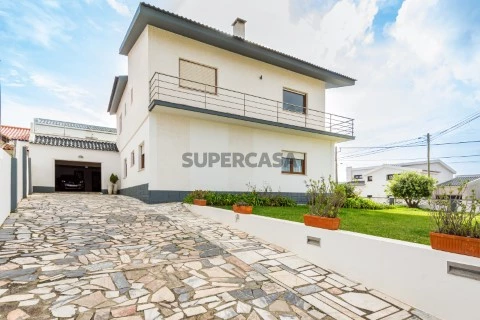 Moradia Isolada T6 Duplex em Atouguia da Baleia, Peniche
