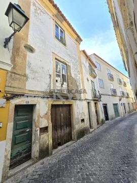 Prédio em Abrantes (São Vicente e São João) e Alferrarede, Abrantes