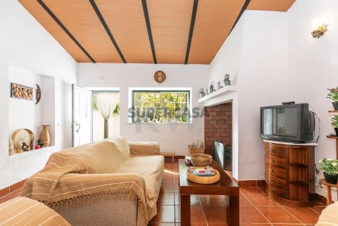 Moradia T5 em Vaiamonte, Monforte