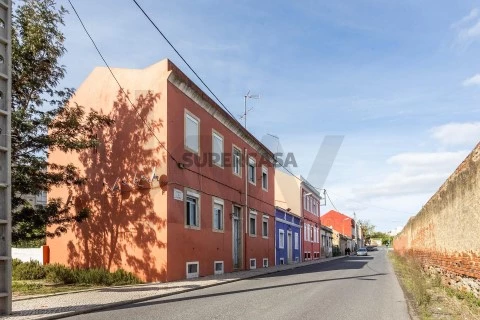 Prédio em Marvila, Lisboa