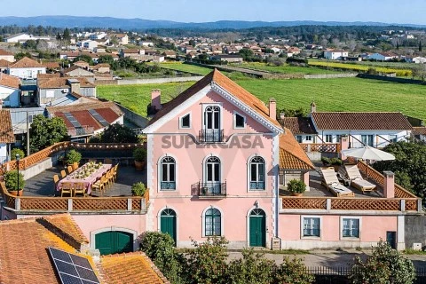 Moradia T5 em Aguada de Baixo, Águeda