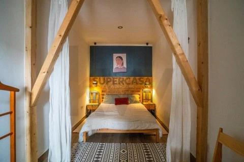 Immeuble au Santo Onofre e Serra do Bouro, Caldas da Rainha