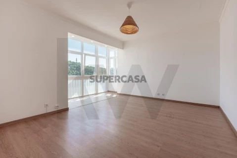 Apartamento T4 em São Domingos de Benfica, Lisboa