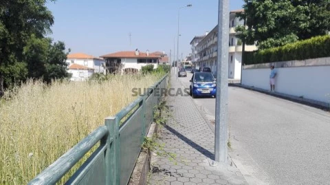 Terreno em Macieira de Cambra, Vale de Cambra