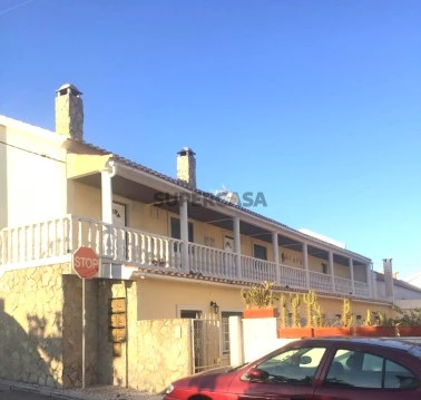 Prédio á venda em Famões, Odivelas