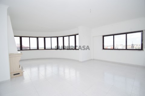 T3+1 Duplex Odivelas