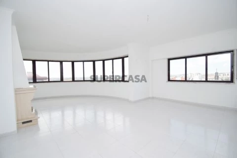 T3+1 Duplex Odivelas