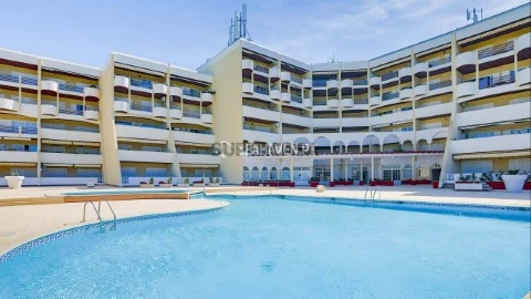Apartamento T1 em Guia, Albufeira com Piscina, Vídeo
