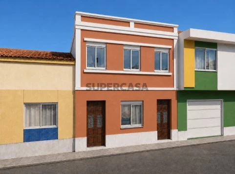 Prédio na Rua Sacadura Cabral, Montijo e Afonsoeiro, Montijo