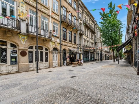 Building in downtown Porto