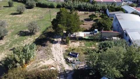 Terreno na Rua de São Pedro, Cidade de Santarém, Santarém