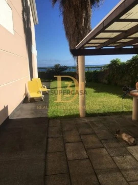 Moradia Bi-Familiar T3 em São Vicente, São Vicente