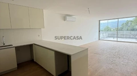 Apartamento T3 em Amares e Figueiredo, Amares