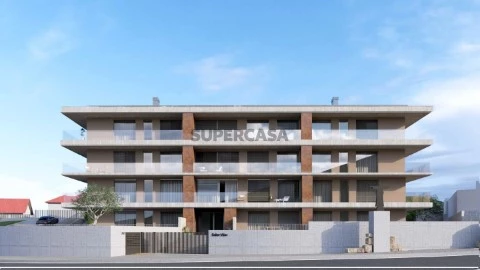 Apartamento T3 em Baltar, Paredes