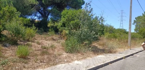 Terreno em Corroios, Seixal