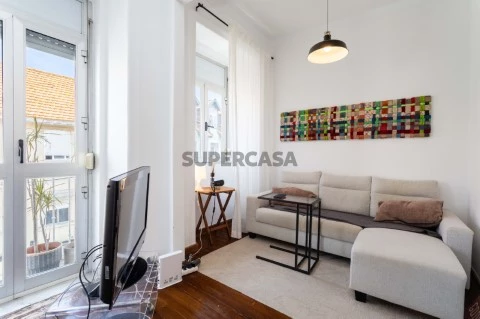 Apartamento T1 em Algés, Linda-a-Velha e Cruz Quebrada-Dafundo, Oeiras