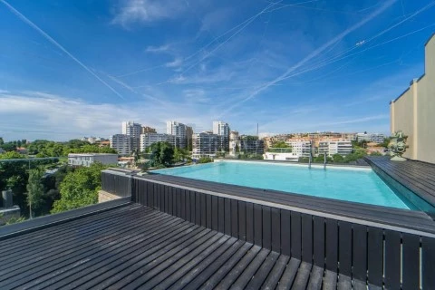 Piscina roof top