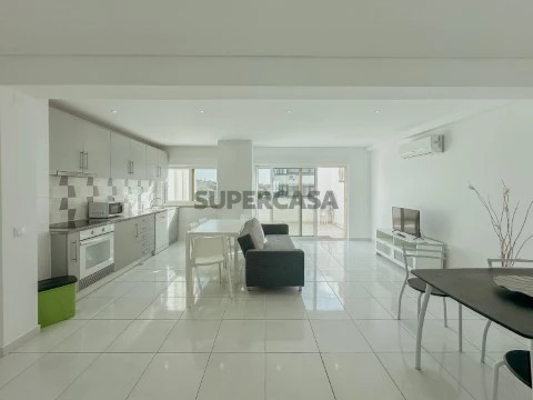 Apartamento T2 Top Floor na Quinta do Romão, Quarteira a 5 Minutos da Praia