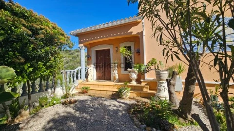 Moradia T4 Duplex em Estoi, Faro