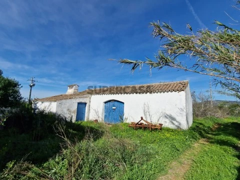 Quintinha perto de Faro