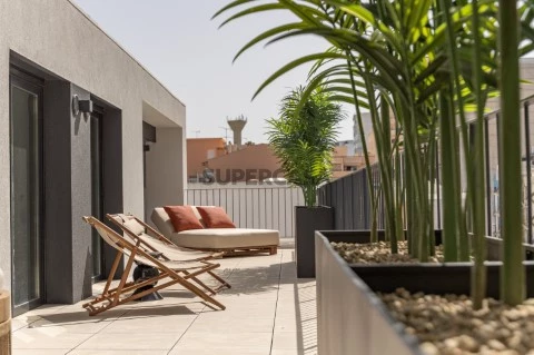 Penthouse T4 em Faro (Sé e São Pedro), Faro