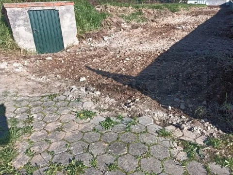 Terreno urbano para venda em Aradas - Aveiro