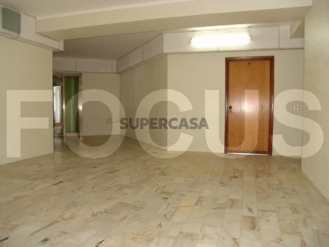 Oficina en alquiler - Aveiro