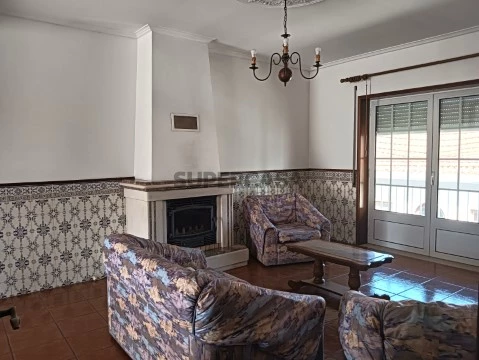 Apartamento T3 para arrendamento - Cacia