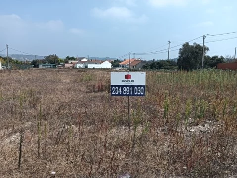 Terreno para construção de moradias - Eixo - Aveiro
