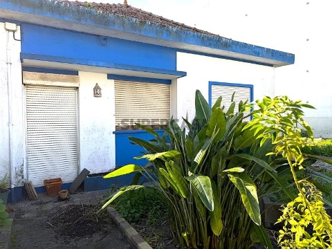 Moradia para restauro, Térrea e isolada no centro da Gafanha da Nazaré