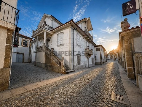Haus 5 Zimmer auf Celeirós, Sabrosa