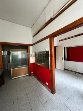 Gebouw Op Rua de Dona Estefânia, Arroios, Lisboa