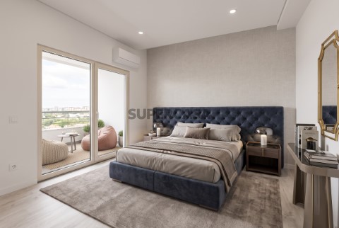 Apartamento T2 novo de classe A+ | com 20 m² de varandas, garagem | Paio Pires, Seixal.