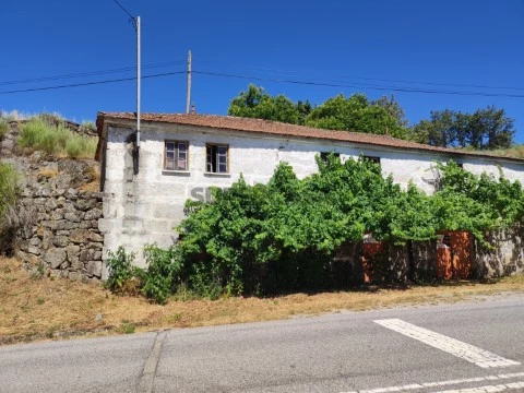 Casas P/ Reconstruir