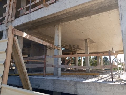 Duplex T2+1 em R.Augusto Abelaira, Corroios, Seixal