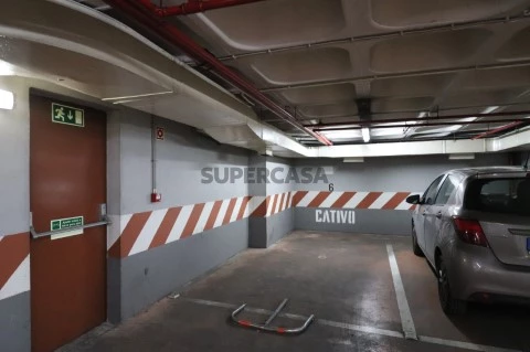 Lugar Estacionamento Chiado