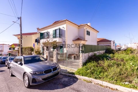Moradia, A Casa das Casas