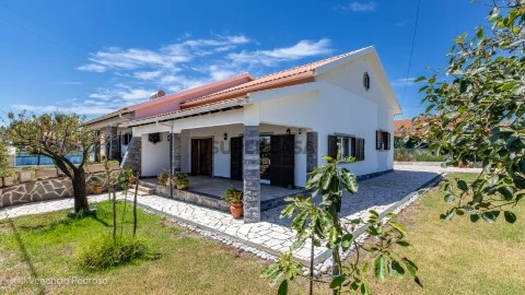Moradia, A Casa das Casas