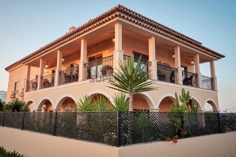 Hotel em frente à praia no Baleal