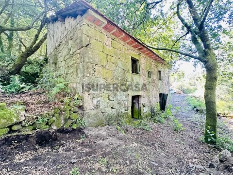 Quinta T3 em EM531-1, Sande, Vilarinho, Barros e Gomide, Vila Verde