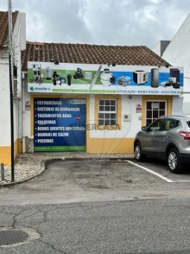 Prédio em Santo Estevão, Benavente