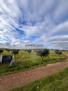 Terreno em Baleizão, Beja