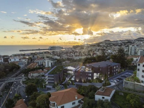 Apartamento T2 em Santa Luzia, Funchal